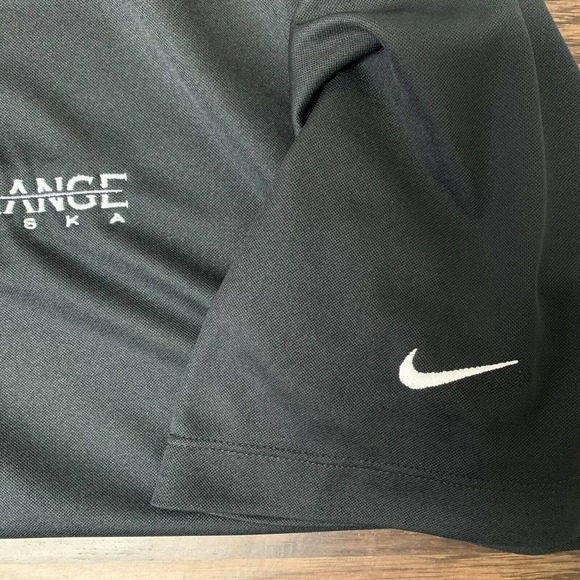 Nike Dri Fit Mens XL Black Polo Golf Shirt White Swoosh In Range Alaska Logo - Picture 6 of 10